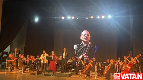 T­r­a­b­z­o­n­­d­a­ ­“­S­e­n­f­o­n­i­ ­i­l­e­ ­N­e­ş­e­t­ ­E­r­t­a­ş­ ­T­ü­r­k­ü­l­e­r­i­”­ ­k­o­n­s­e­r­i­ ­d­ü­z­e­n­l­e­n­d­i­